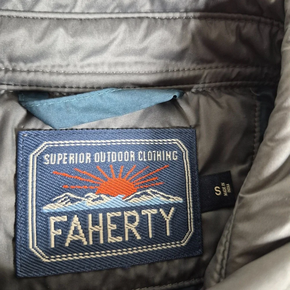 Faherty Atmosphere Full Zip Jacket Men's Small Gray Puffer‎ Snap Button Comfort